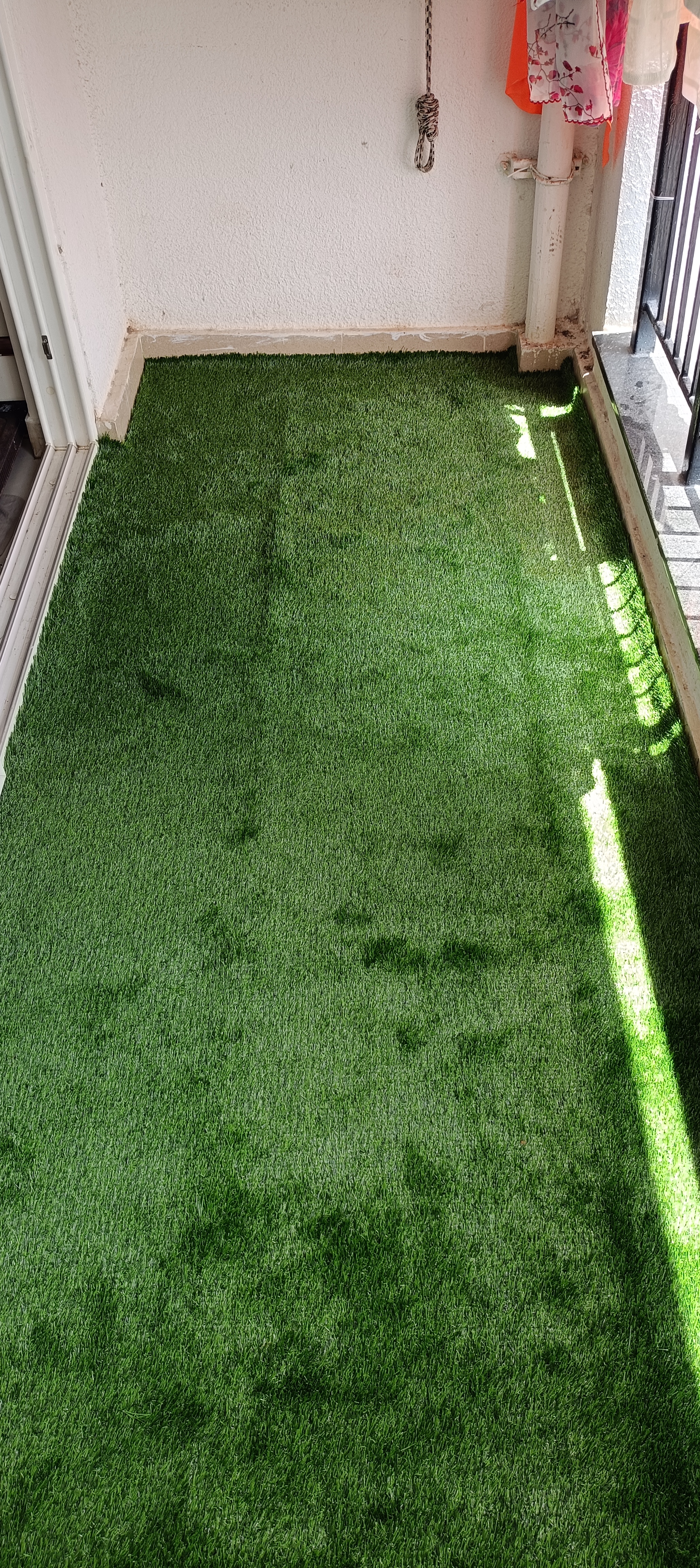 35mm high density artificial turf installation